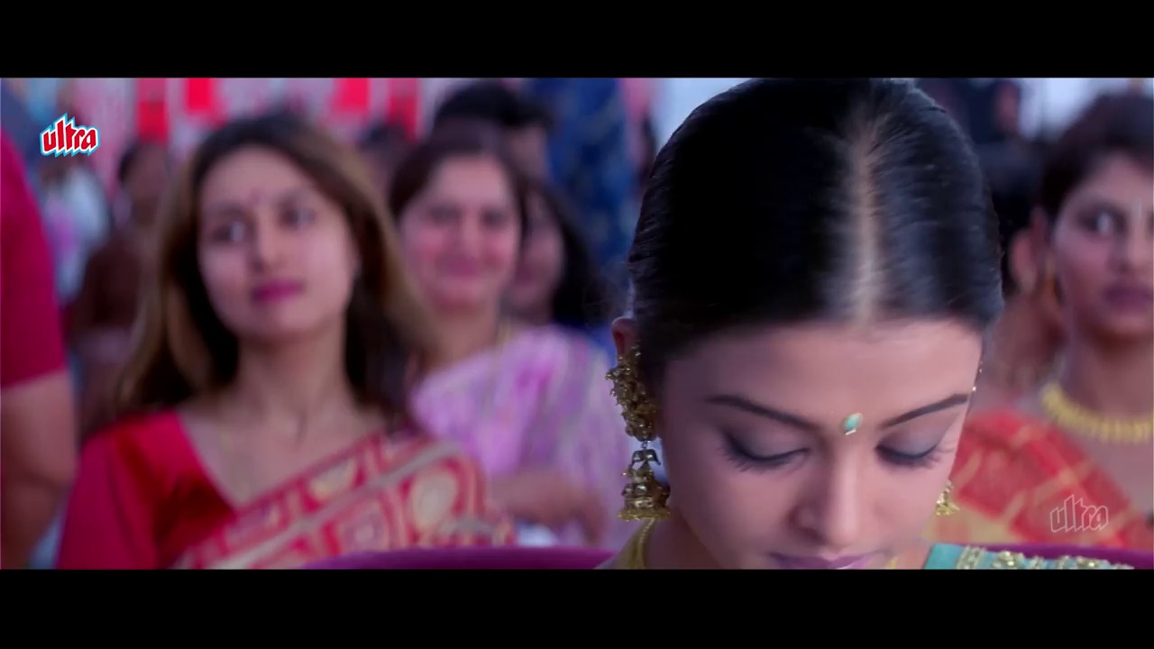 Hum Aapke Dil Mein Rehte Hain (1999) WEBRip Hindi 720p x264 AVC AAC 2.0.mkv.0002